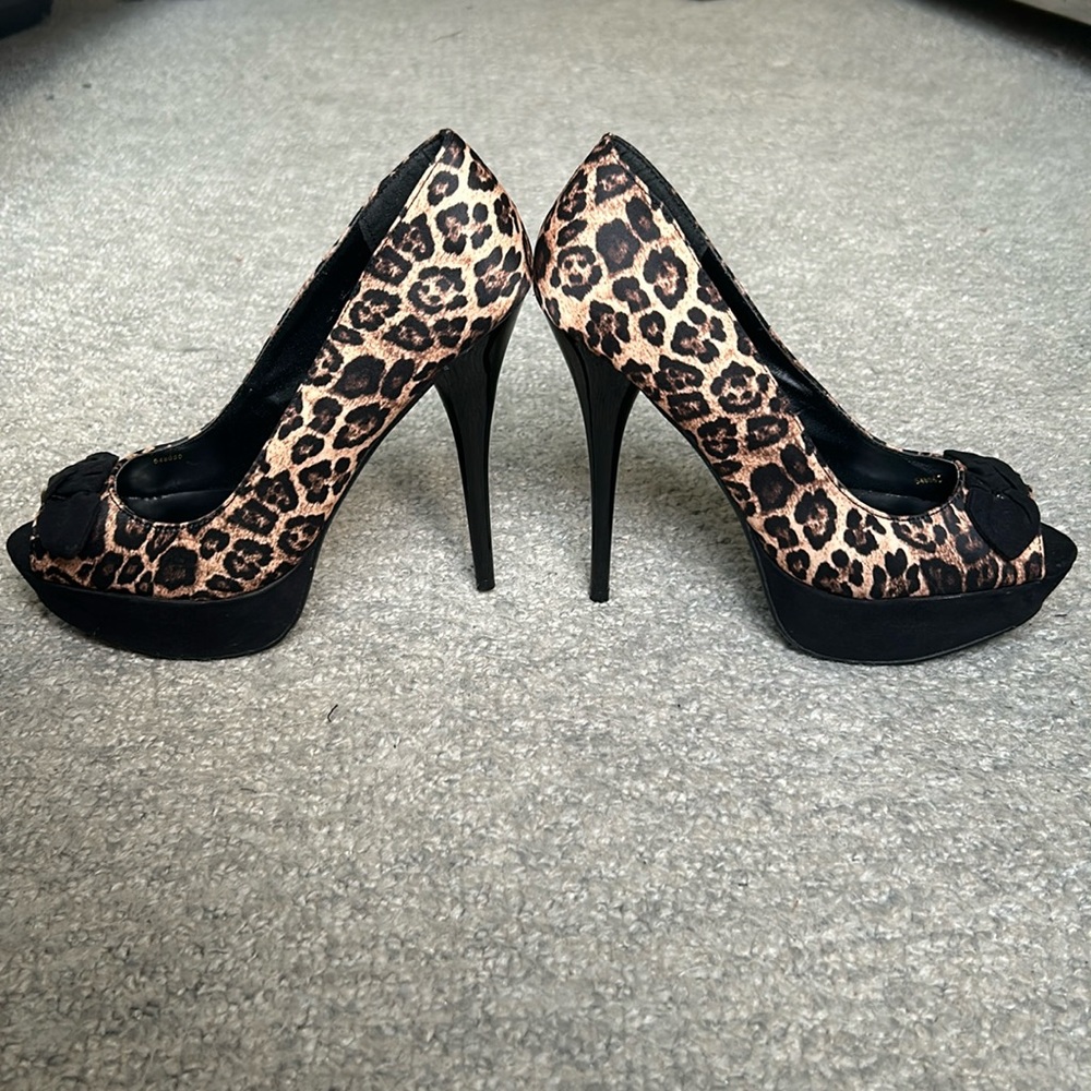 Leopard print stilettos high heels 8